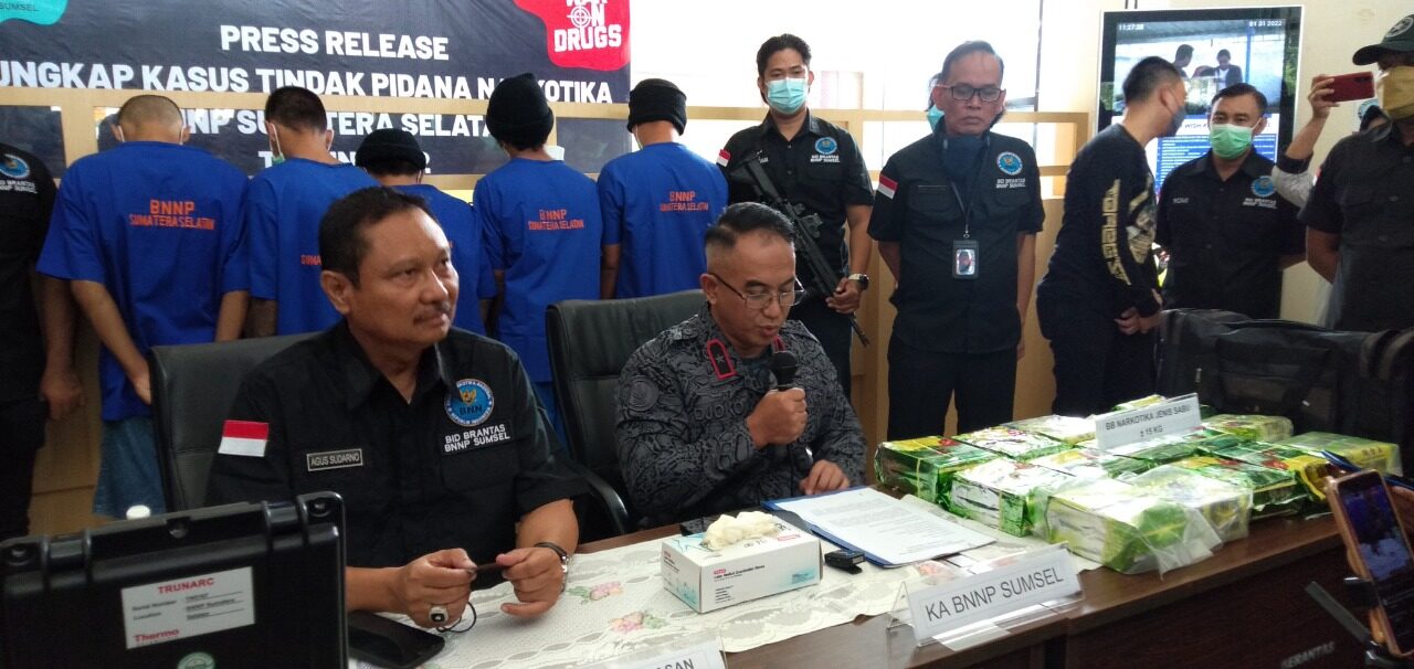 Press Release Pengungkapan Lima Belas Kilogram Sabu Press Release Pengungkapan Lima Belas Kilogram Sabu